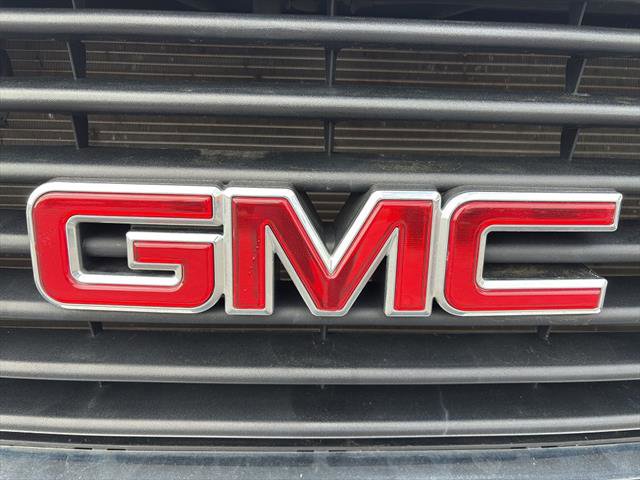 Used 2024 GMC Savana 2500 w/ Driver Convenience Package image 11