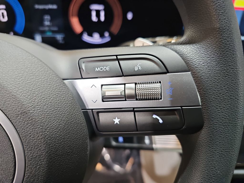 New 2026 Hyundai Tucson Blue SE image 17