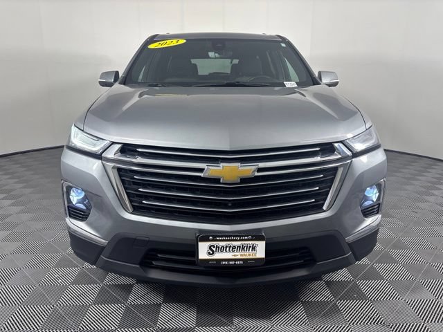 Used 2023 Chevrolet Traverse LT w/ Rear Camera Mirror Package AWD/4WD image 35