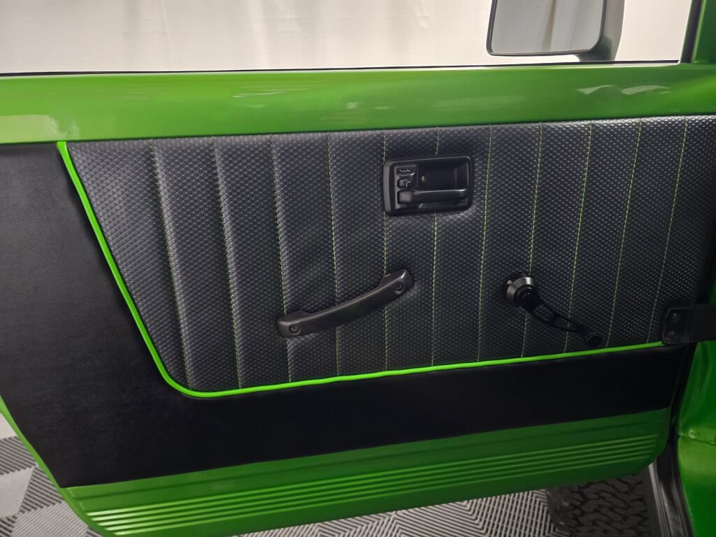 Used 1988 Suzuki Samurai 4WD Soft Top image 74