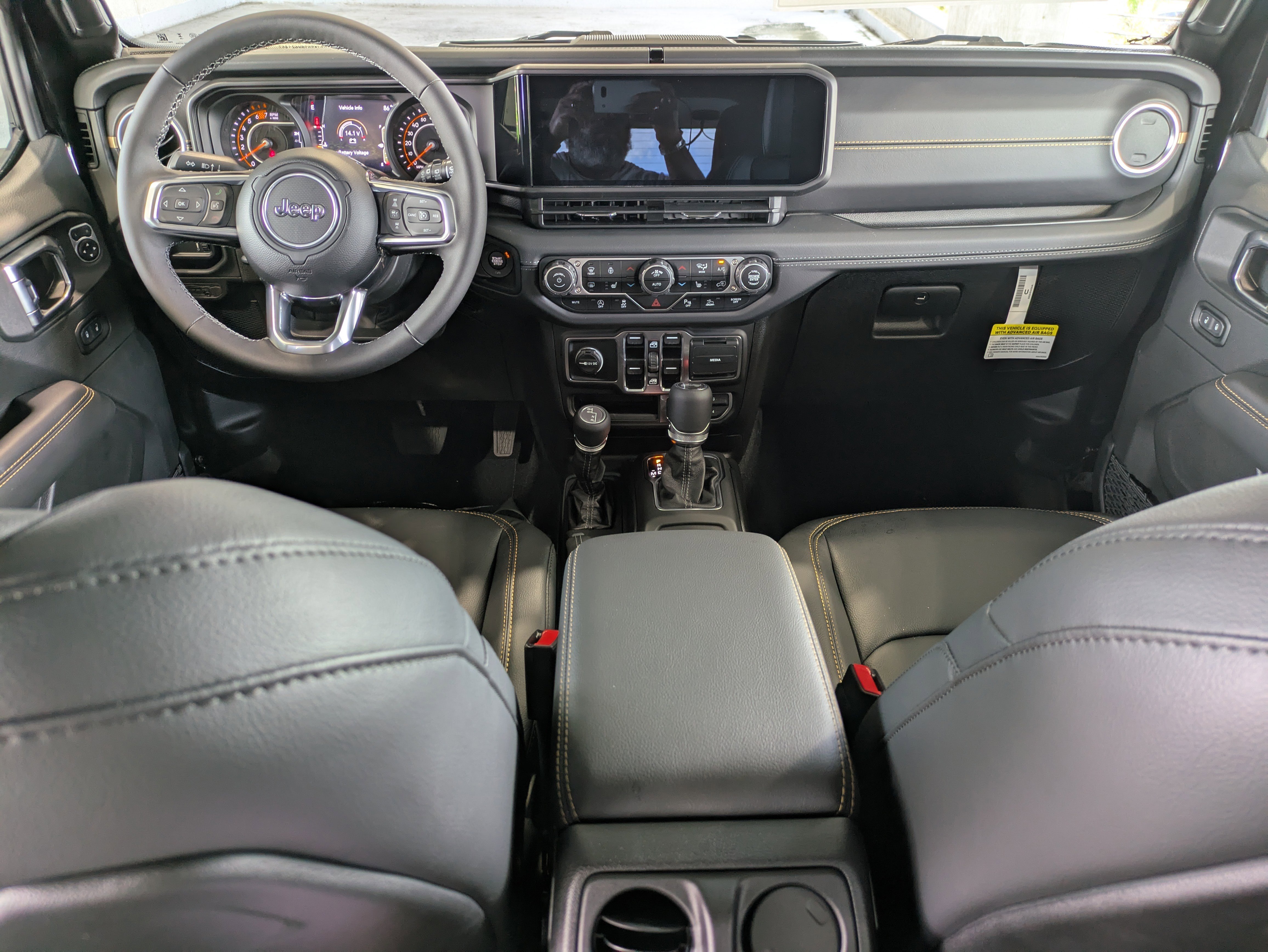 New 2025 Jeep Wrangler Sahara image 15