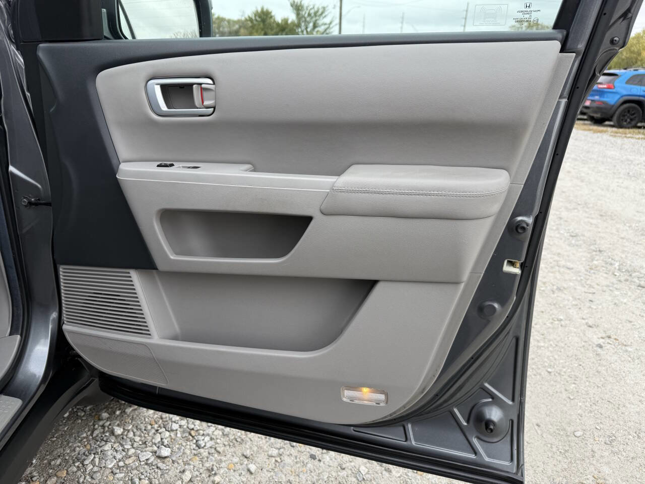 Used 2012 Honda Pilot Touring image 13
