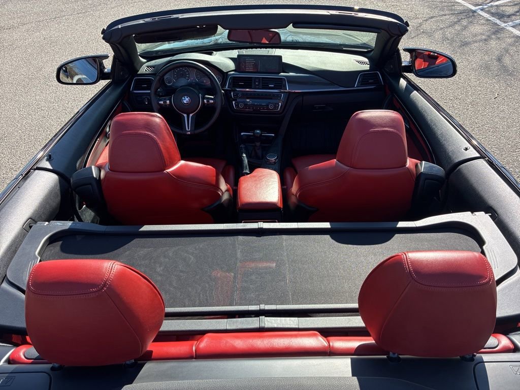 Used 2016 BMW M4 Convertible image 16