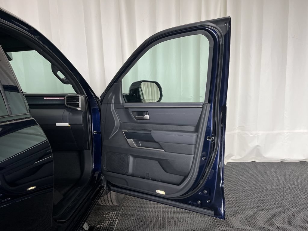 New 2026 Toyota Tundra Platinum AWD/4WD image 19