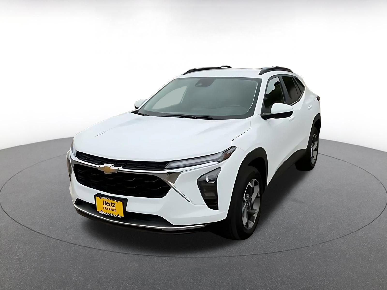 Used 2025 Chevrolet Trax LT w/ LT Convenience Package FWD image 6
