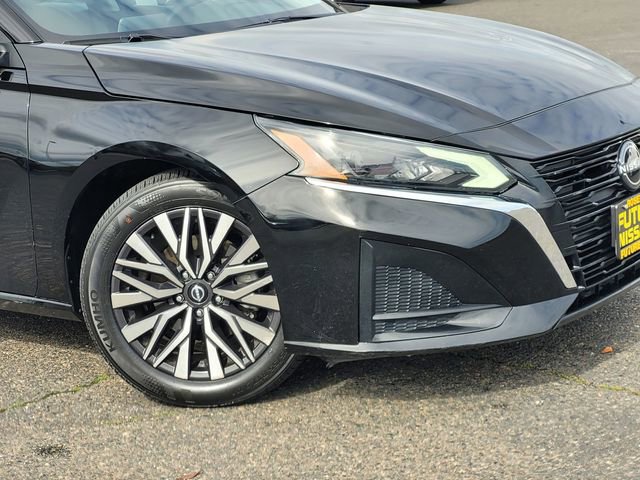 Certified 2023 Nissan Altima 2.5 SV image 9