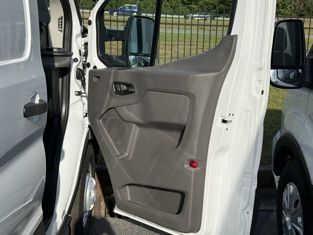 New 2025 Ford Transit 350 148 Low Roof AWD image 14