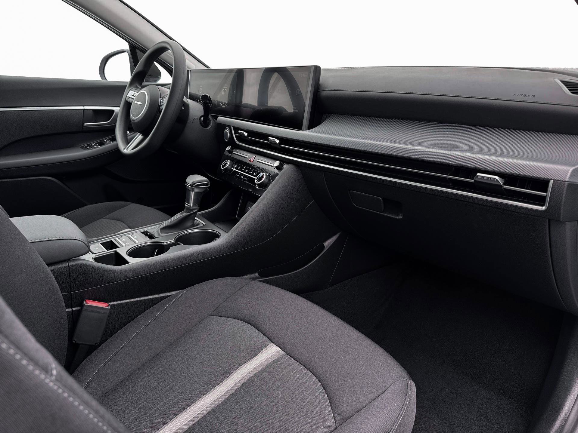 New 2026 Hyundai Sonata SE FWD image 15
