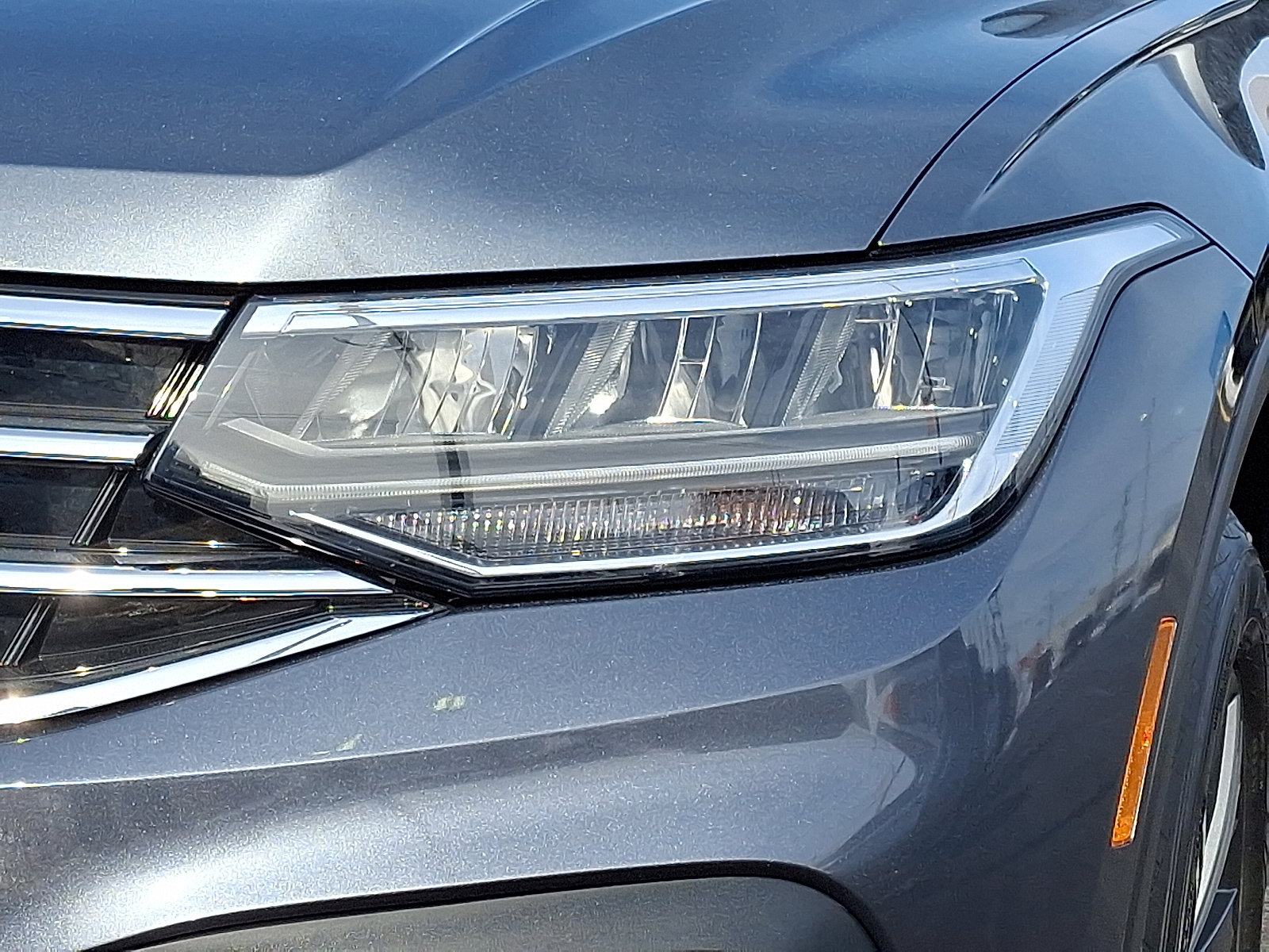 Used 2024 Volkswagen Tiguan Wolfsburg Edition image 10