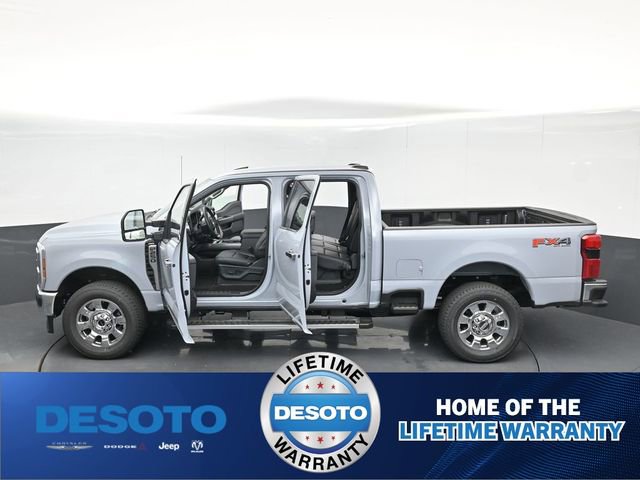 New 2026 Ford F250 Lariat w/ Chrome Package image 54