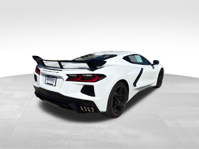 Used 2024 Chevrolet Corvette Stingray Preferred Cpe w/ Z51 Performance Package RWD image 5