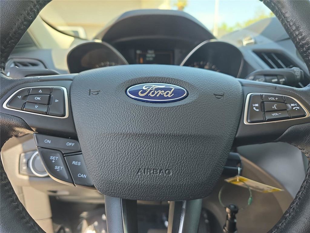 Used 2018 Ford Escape SEL image 22