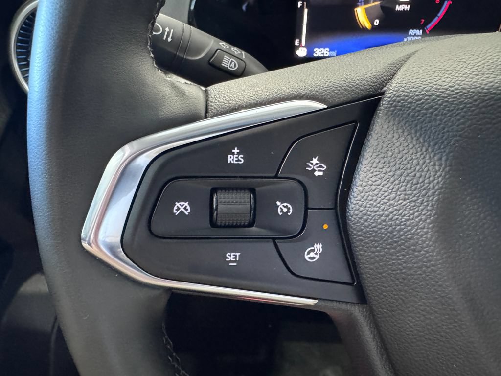 Used 2024 Chevrolet Trax LT w/ Driver Confidence Package FWD image 14