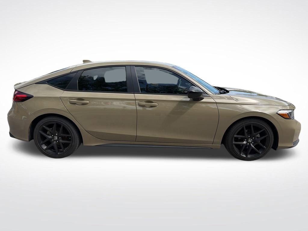 Used 2025 Honda Civic Sport image 4