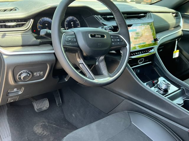 New 2026 Jeep Grand Cherokee L 4WD image 16