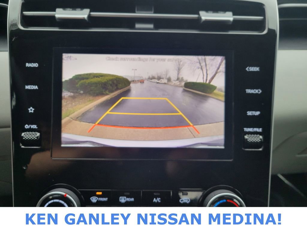 Used 2024 Hyundai Tucson SE image 28