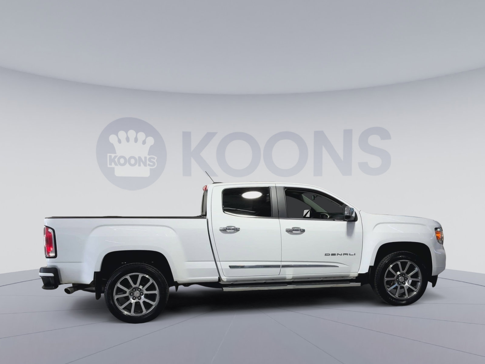 Used 2022 GMC Canyon Denali AWD/4WD image 12