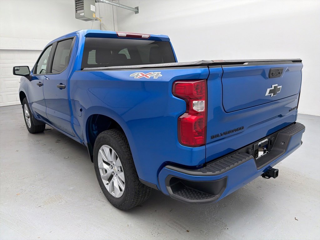 Certified 2023 Chevrolet Silverado 1500 Custom w/ LPO, Dark Essentials Package image 9