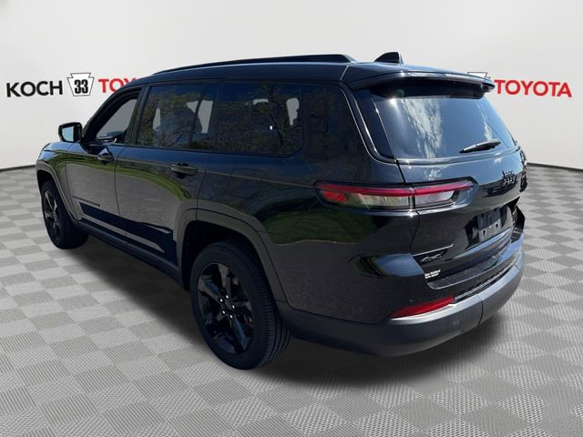 Used 2024 Jeep Grand Cherokee L Altitude AWD/4WD image 6