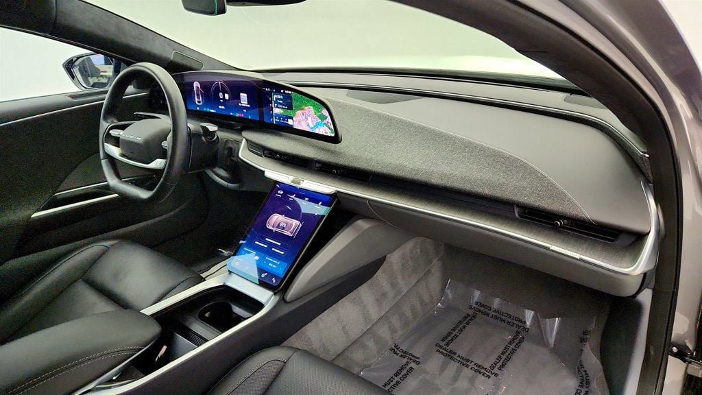 Used 2023 Lucid Air Pure AWD/4WD image 25