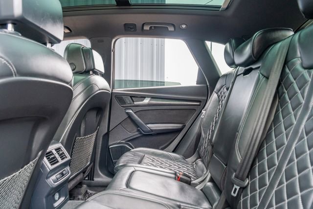 Used 2018 Audi SQ5 Prestige w/ Prestige Package image 35