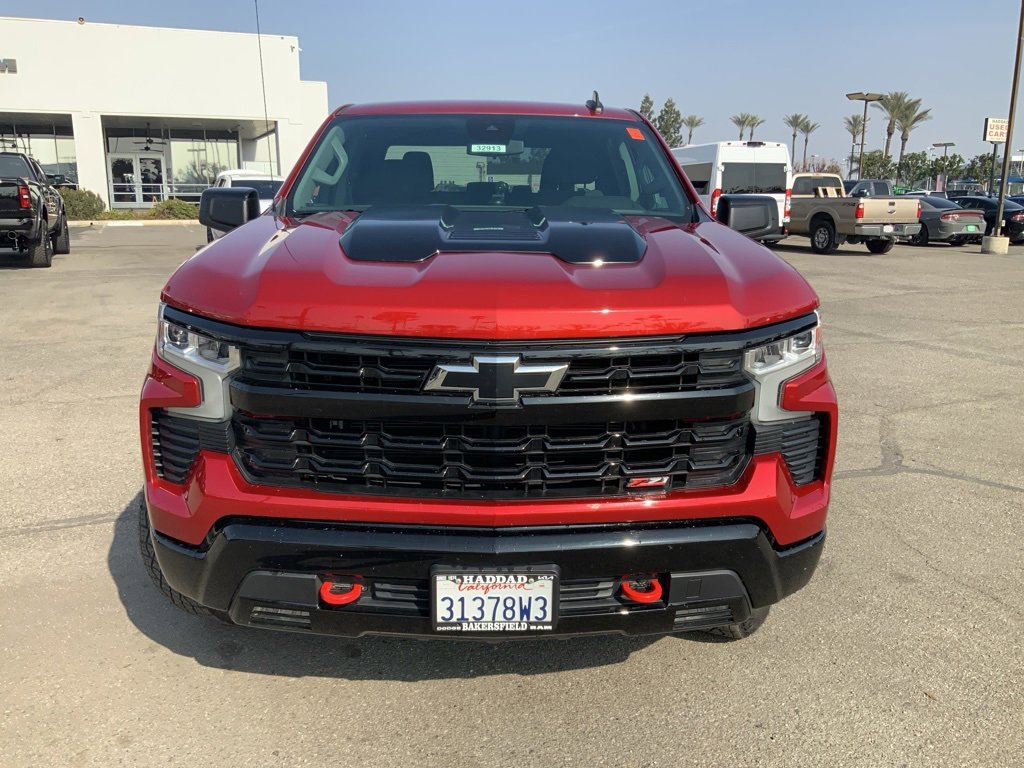 Used 2023 Chevrolet Silverado 1500 LT Trail Boss image 2