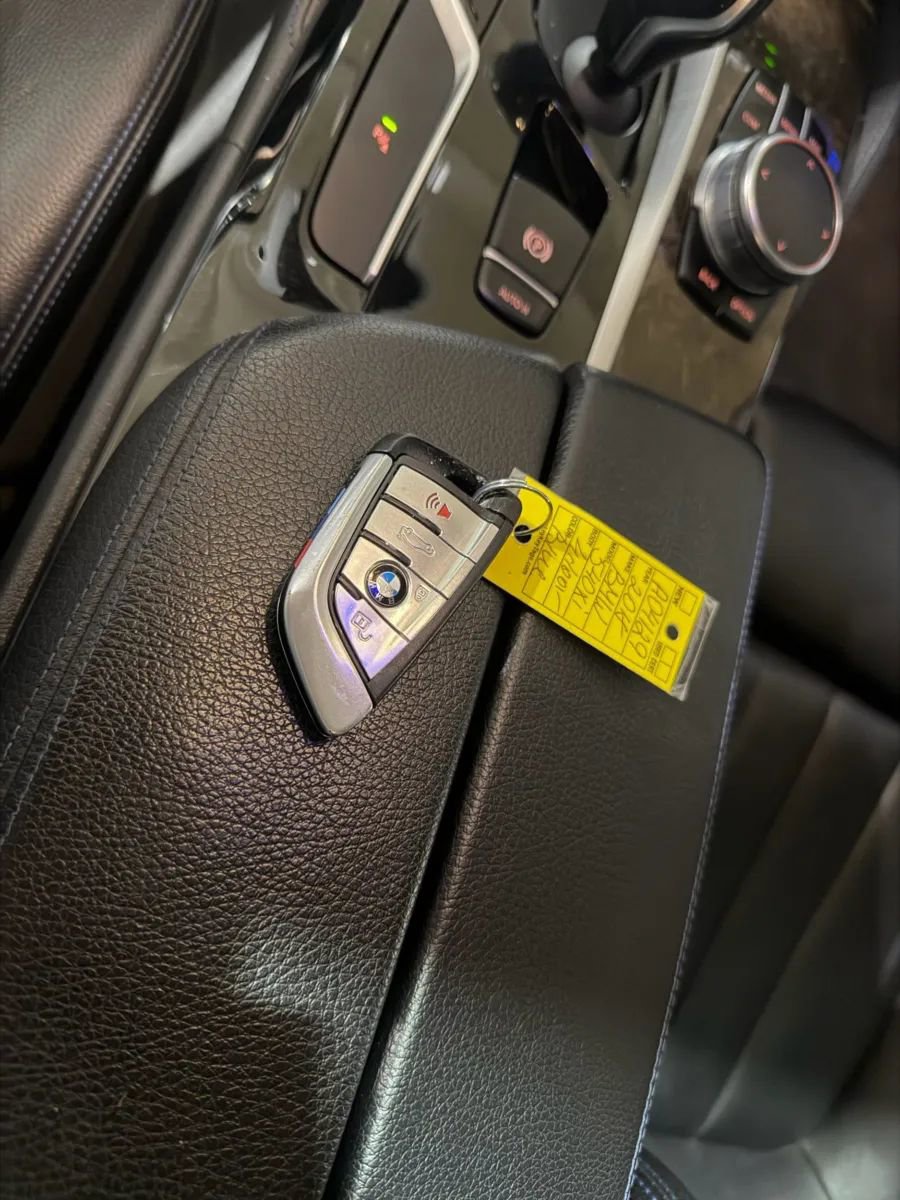 Used 2018 BMW 540i xDrive AWD/4WD image 22