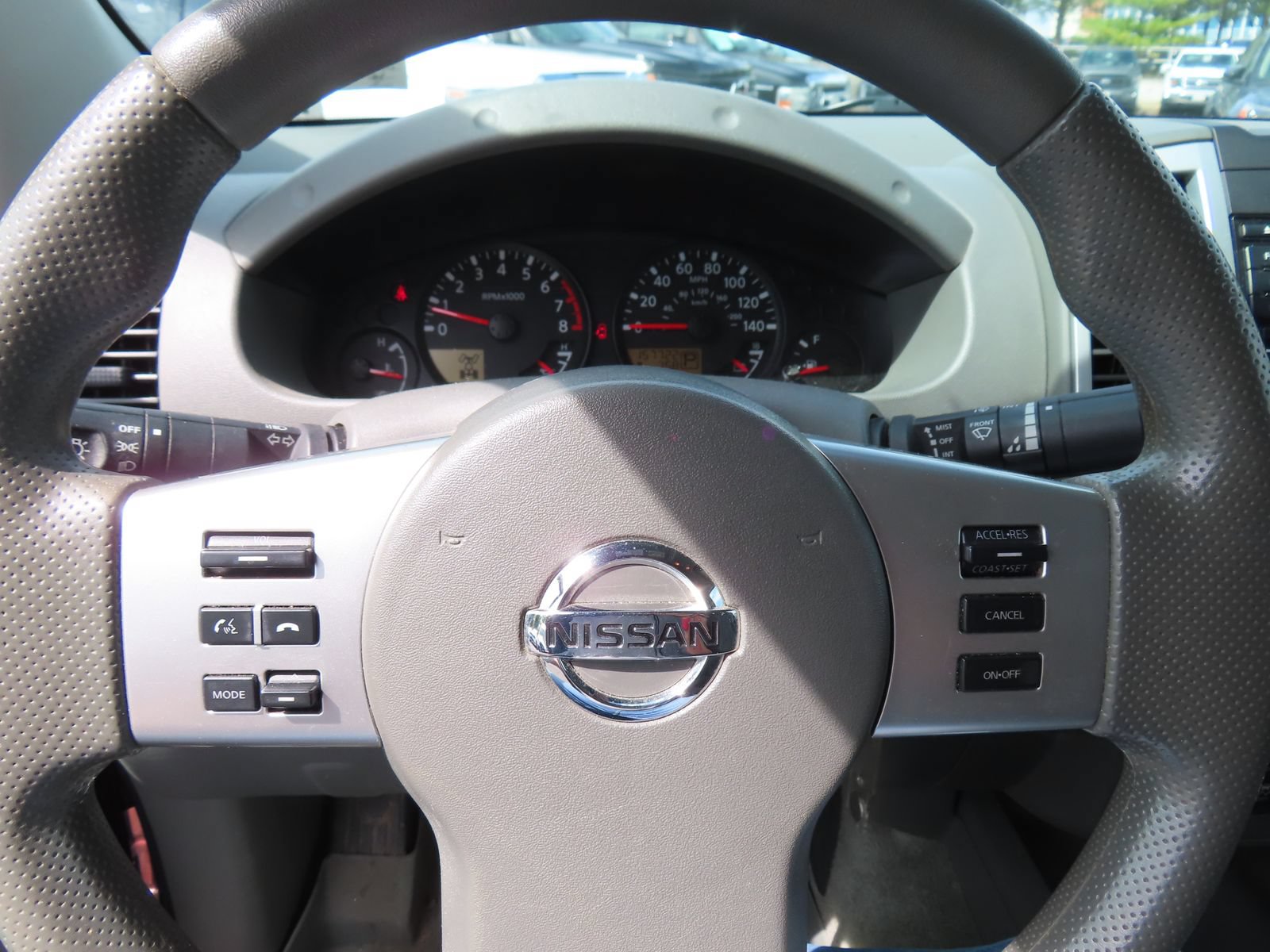 Used 2016 Nissan Frontier SV AWD/4WD image 16