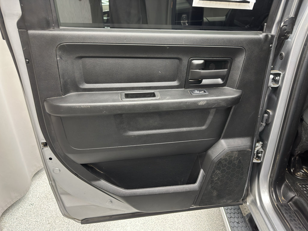 Used 2023 RAM 2500 Tradesman AWD/4WD image 13