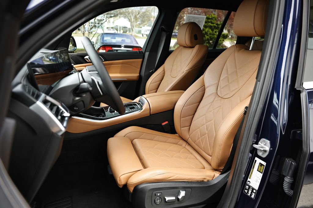 Certified 2024 BMW X5 xDrive40i w/ Parking Assistance Package image 20
