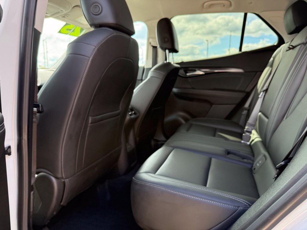 Used 2025 Buick Envision Preferred AWD/4WD image 7