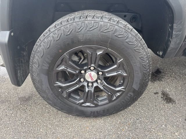 Used 2023 GMC Canyon Elevation w/ Convenience Package image 10