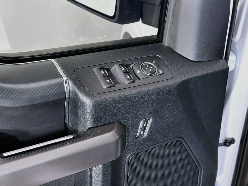 Used 2020 Ford F150 XLT w/ Equipment Group 302A Luxury AWD/4WD image 18