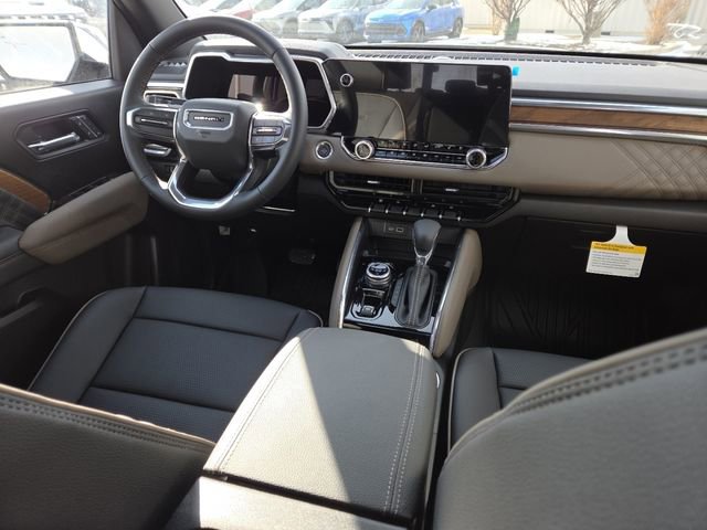 New 2026 GMC Canyon Denali w/ LPO, Denali Black Edition image 32