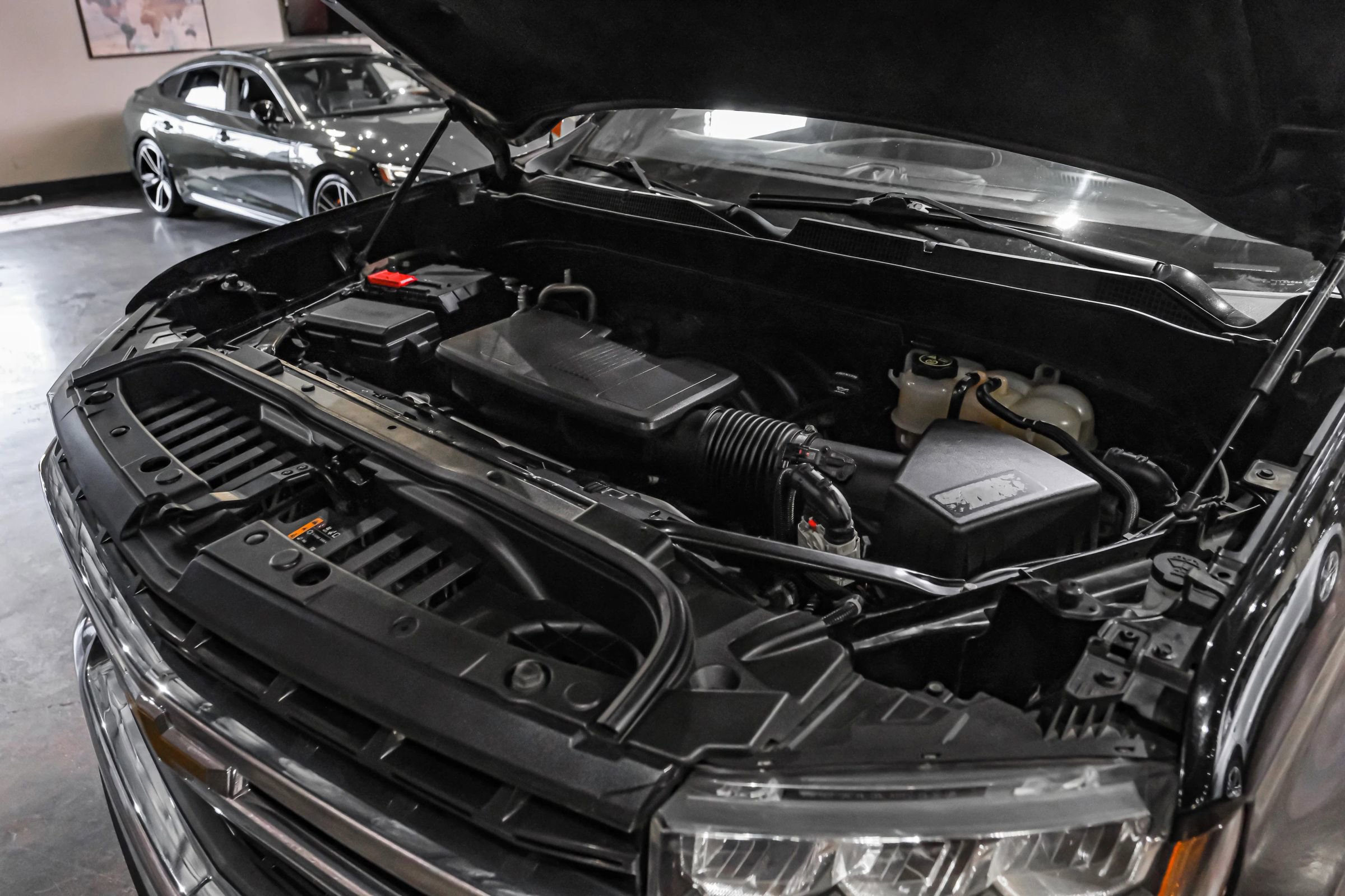 Used 2019 Chevrolet Silverado 1500 LT w/ All-Star Edition image 46