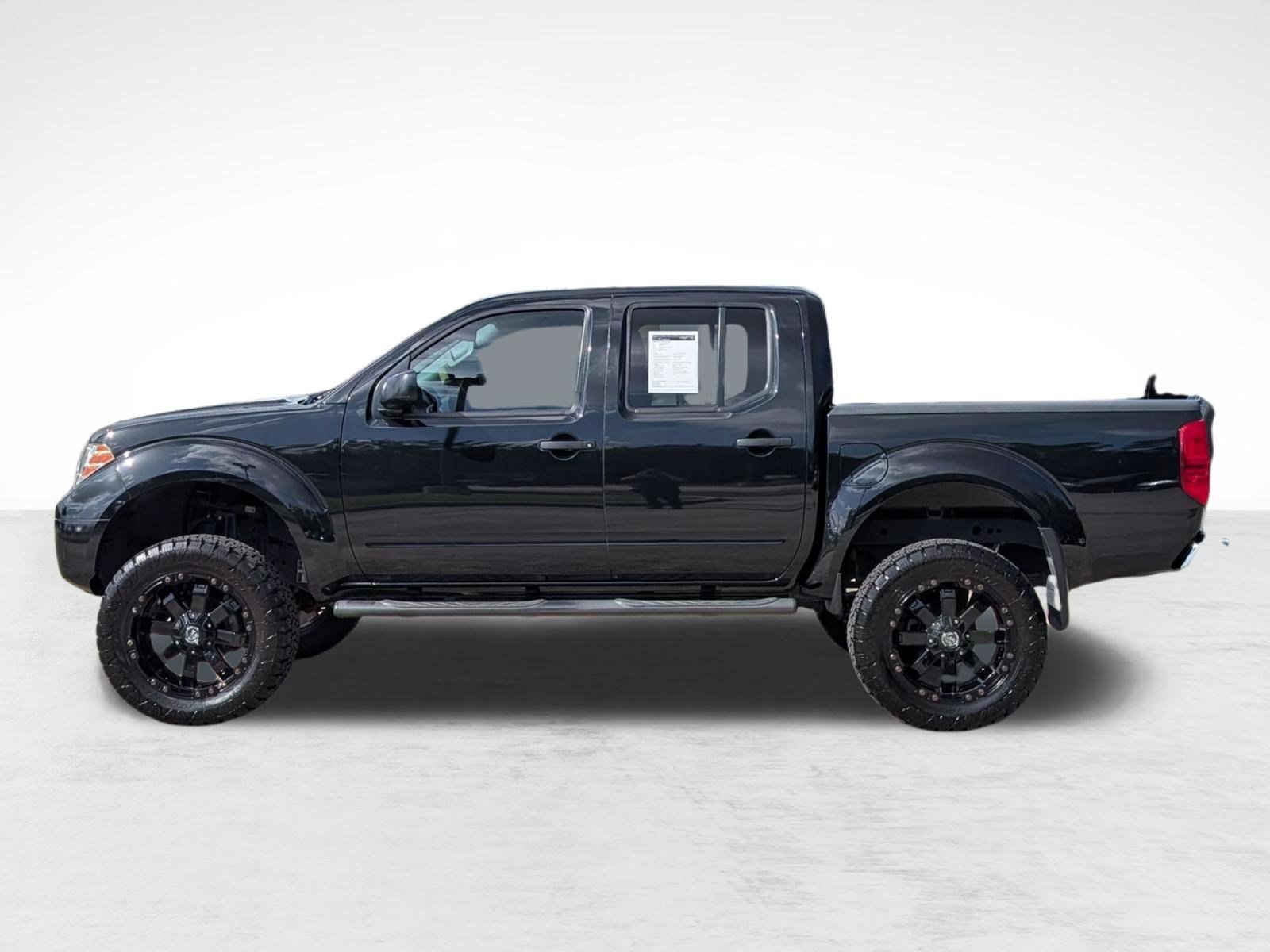 Used 2021 Nissan Frontier SV AWD/4WD image 2