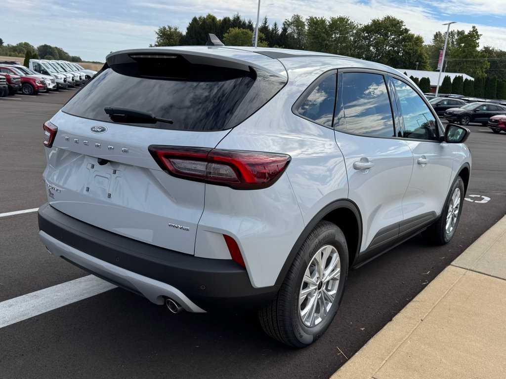 New 2026 Ford Escape Active image 9