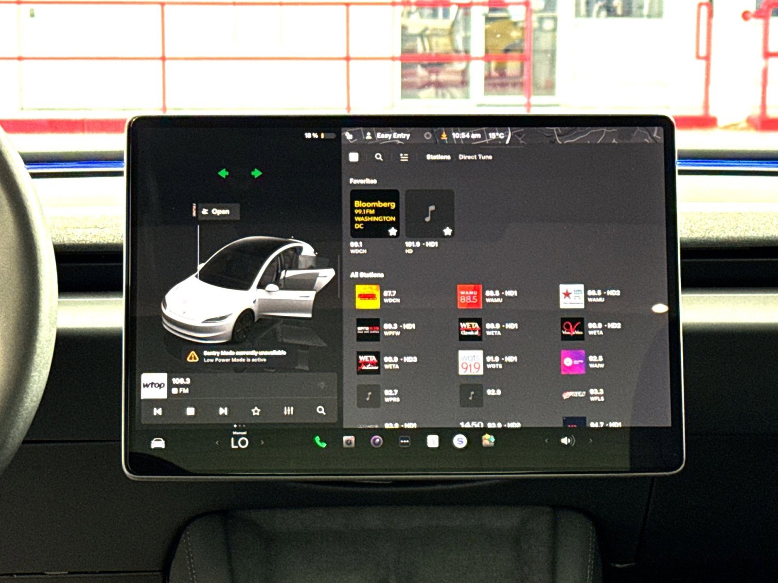 Used 2024 Tesla Model 3 Standard Range RWD image 18
