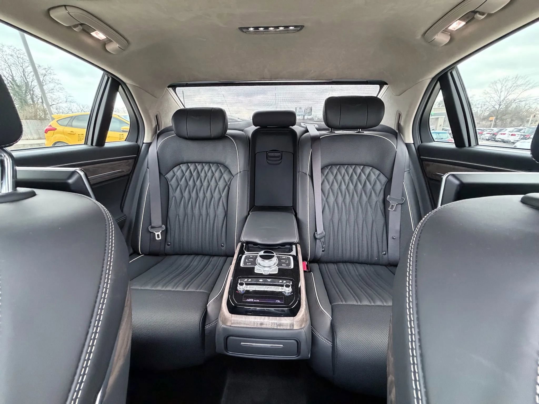 Used 2021 Genesis G90 5.0 Ultimate image 42