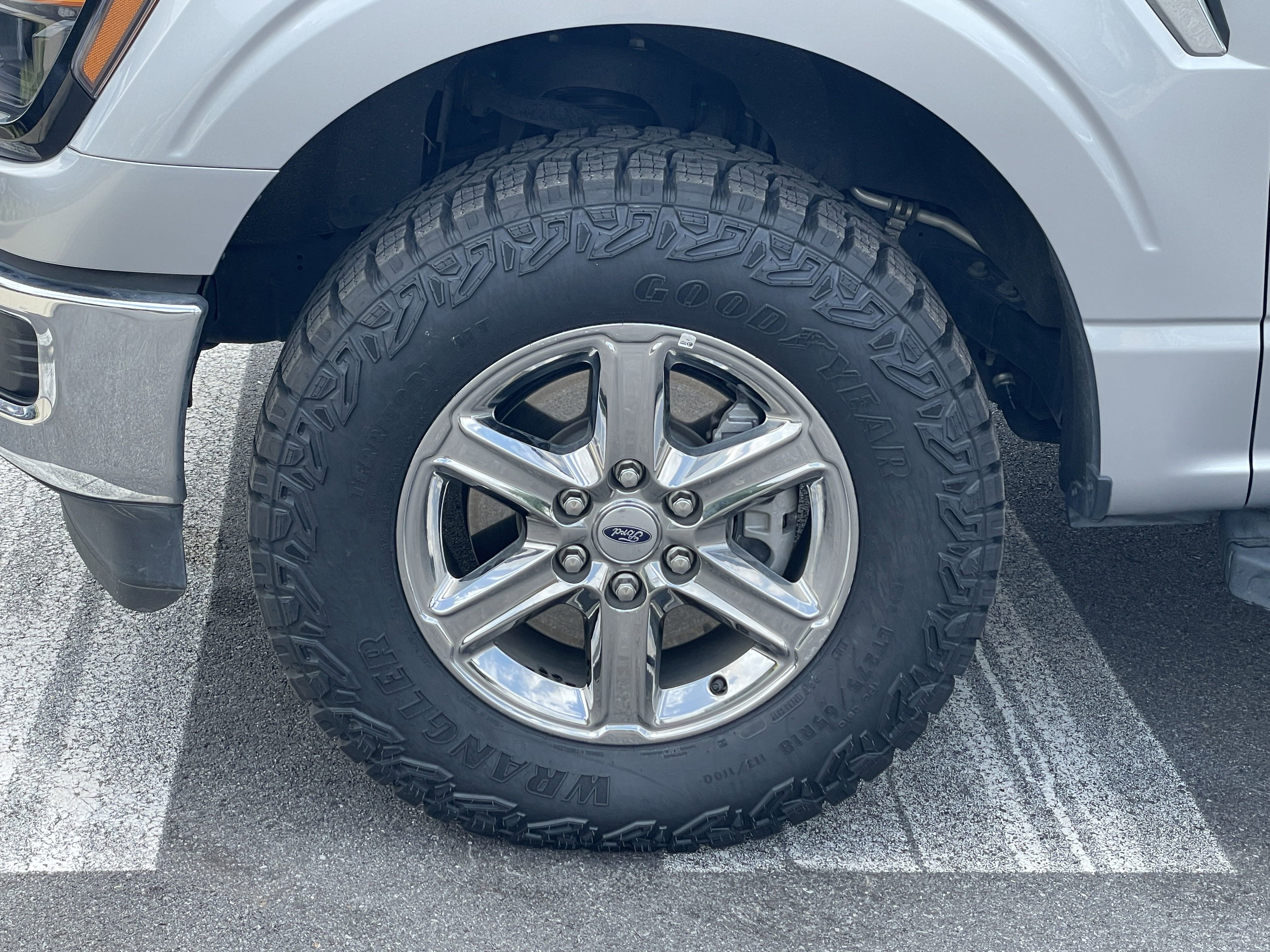 Used 2024 Ford F150 XLT w/ Mobile Office Package image 9