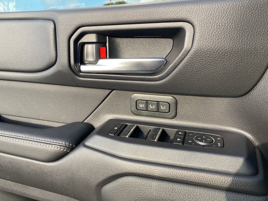 New 2026 Toyota Land Cruiser image 7