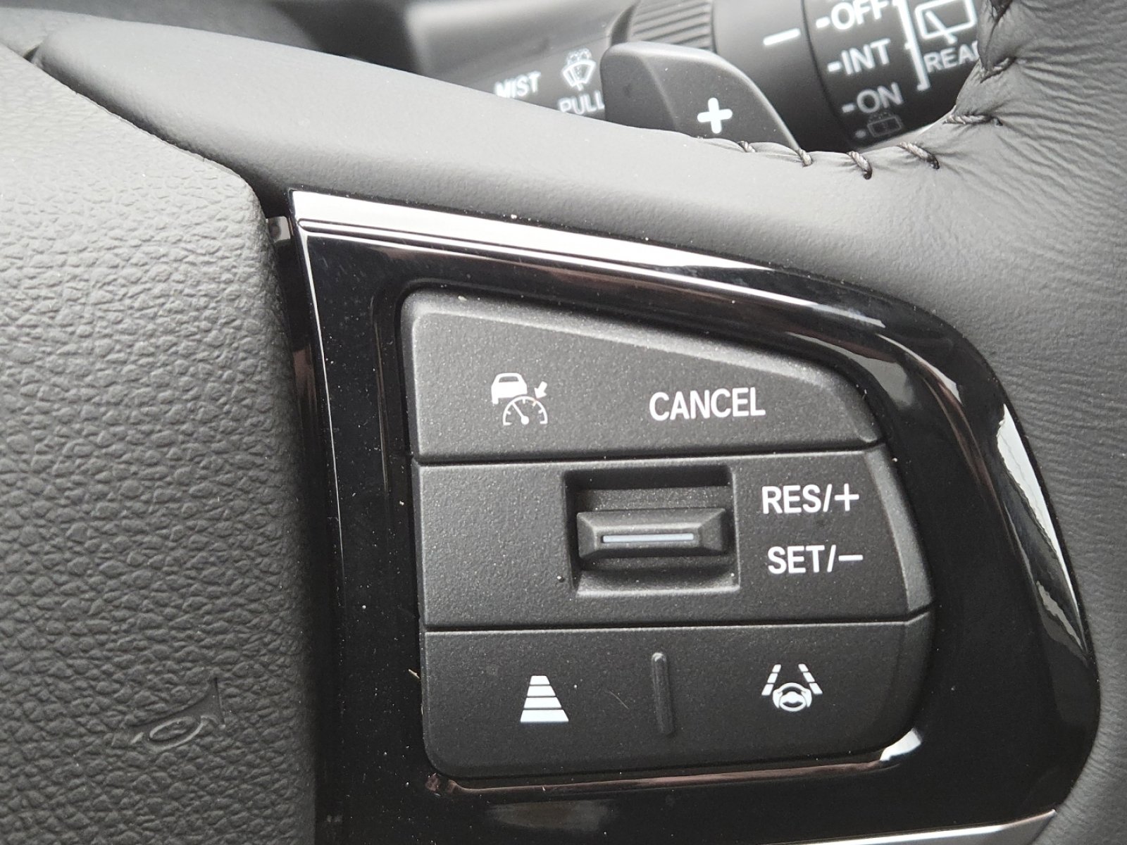 Used 2026 Honda Odyssey EX-L image 8