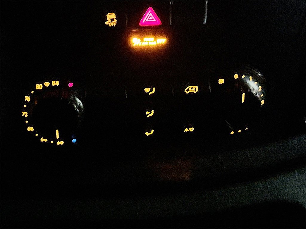 Used 2023 Mercedes-Benz Metris image 16