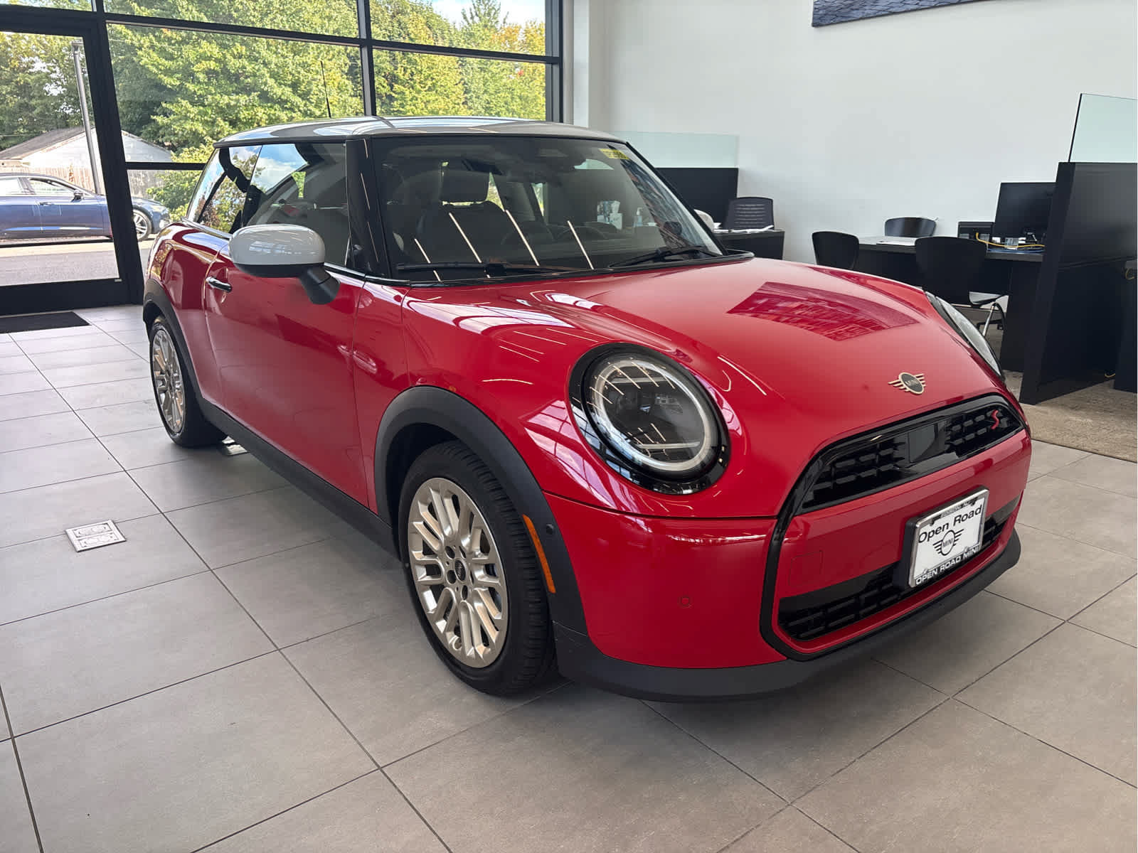 Used 2025 MINI Cooper S FWD image 3