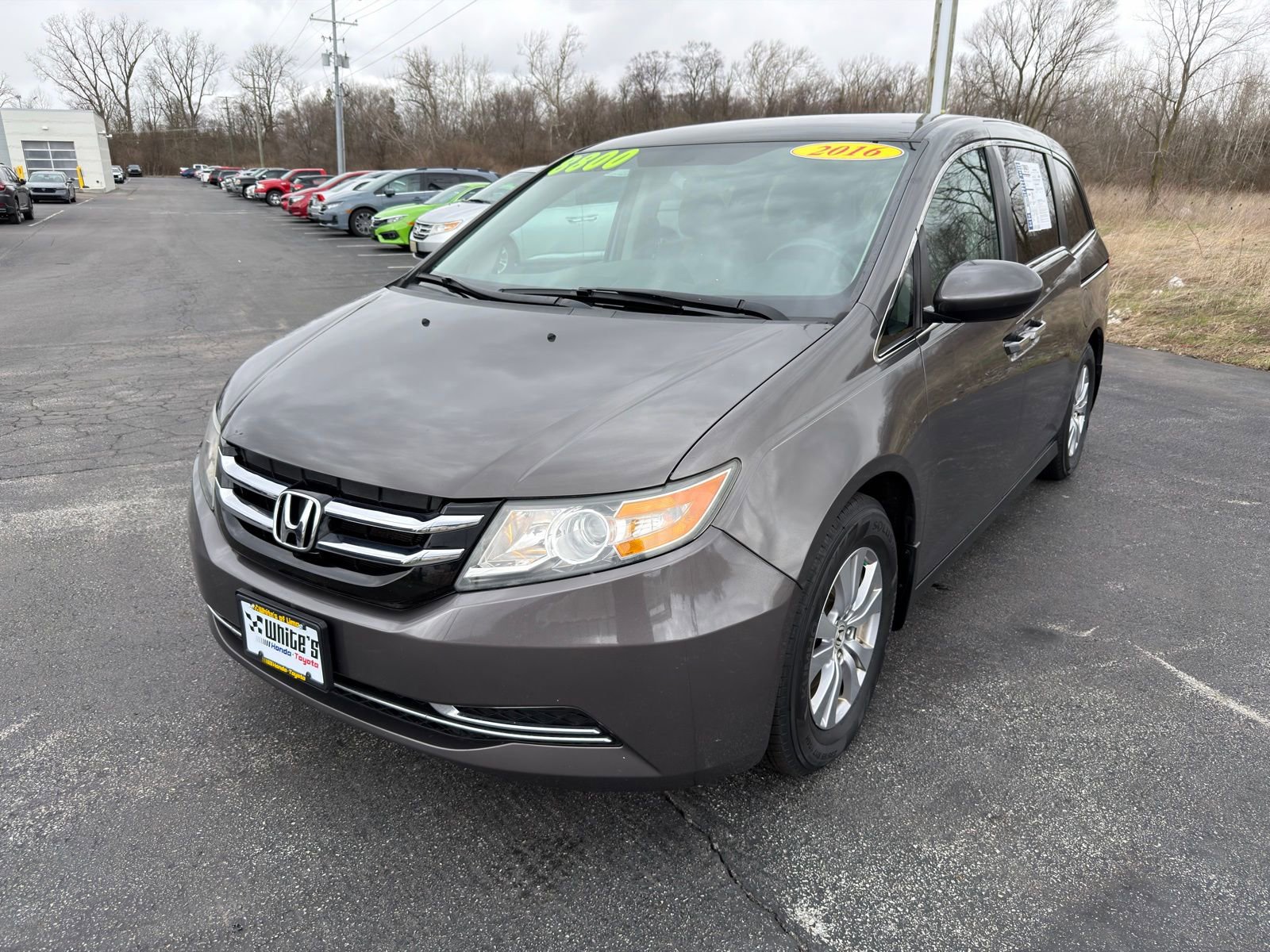 Used 2016 Honda Odyssey SE image 2