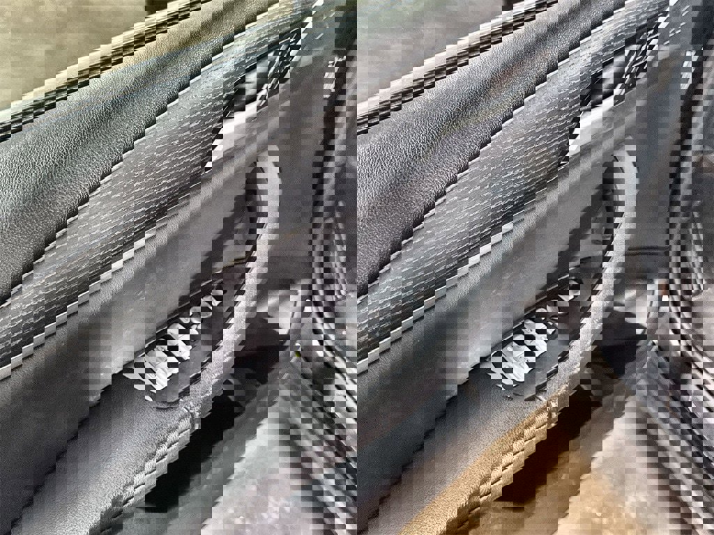 Used 2023 BMW X3 sDrive30i image 14