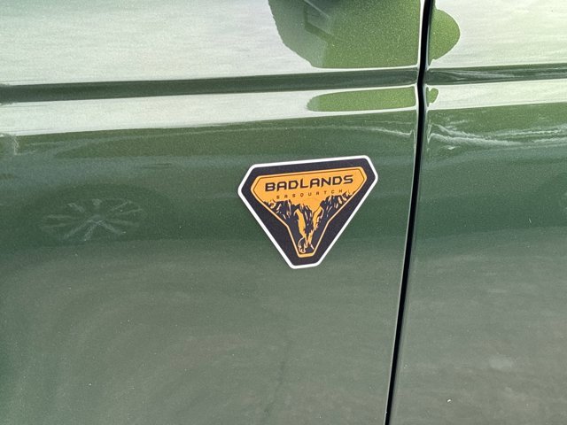 Used 2023 Ford Bronco Badlands w/ Sasquatch Package image 13