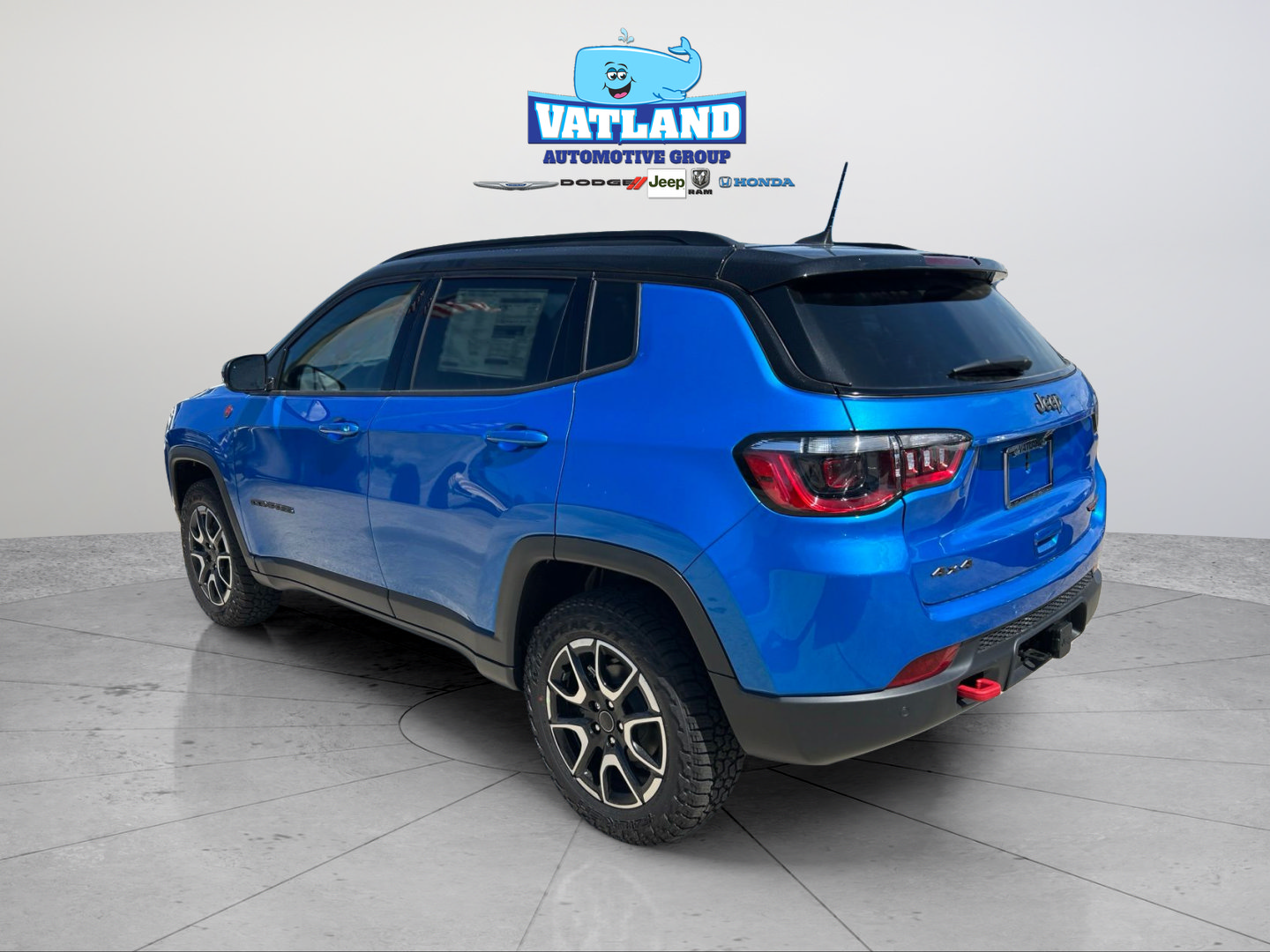 New 2026 Jeep Compass Trailhawk w/ Trailer Tow Group AWD/4WD image 3