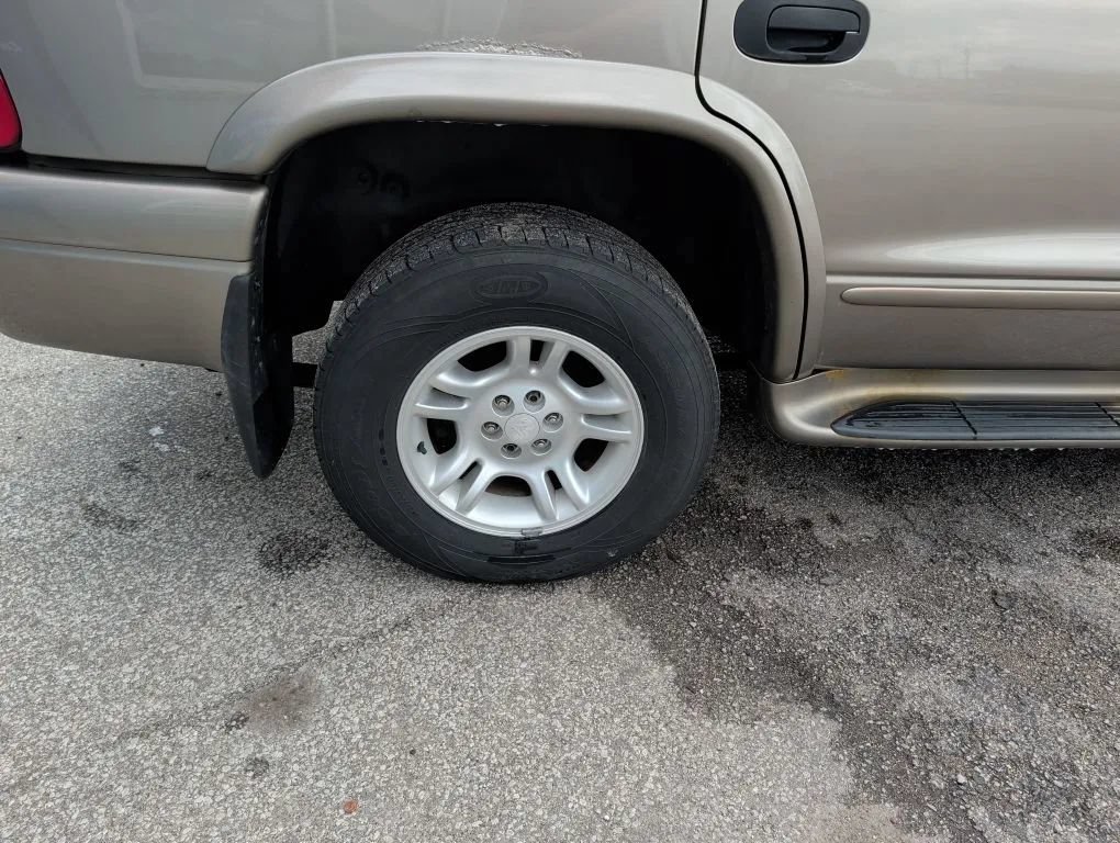 Used 2003 Dodge Durango SLT AWD/4WD image 13