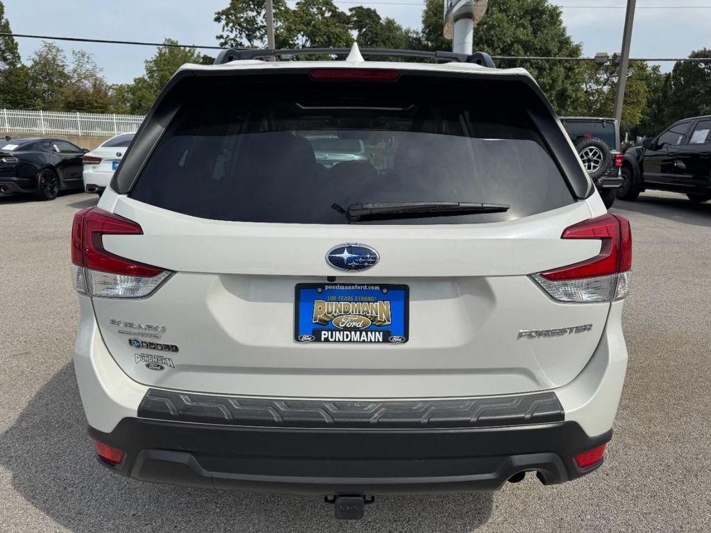Used 2022 Subaru Forester Premium w/ Popular Package #1 AWD/4WD image 4